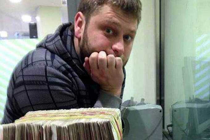 Роман Селезнев основал в России стартап для международной "муравьиной" доставки
