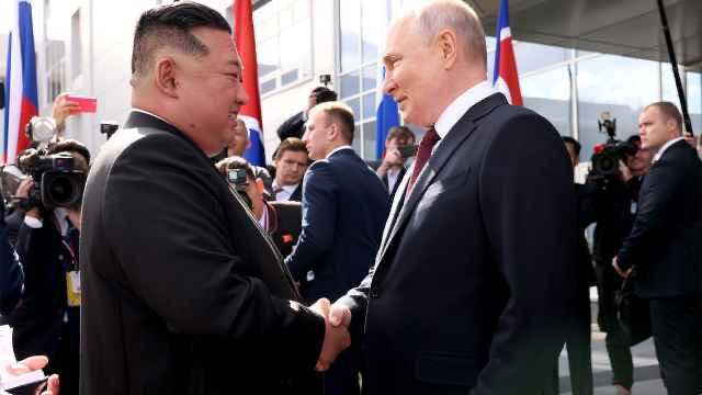 Западные разведки сообщили о подарке Путина Ким Чен Ыну за поддержку в войне