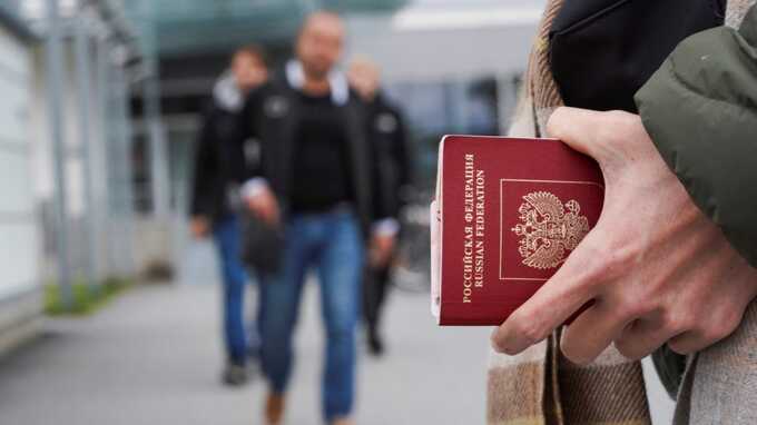 Главы МВД стран Балтики и Северной Европы предлагают запретить въезд россиянам с военным опытом