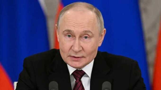 Путин разрешил иностранцам без гражданства служить в российской армии по контракту