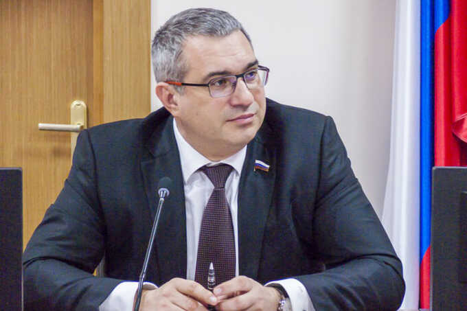 Бывшего главу «Красного якоря» Дмитрия Барыкина объявили в международный розыск по делу о крупном мошенничестве